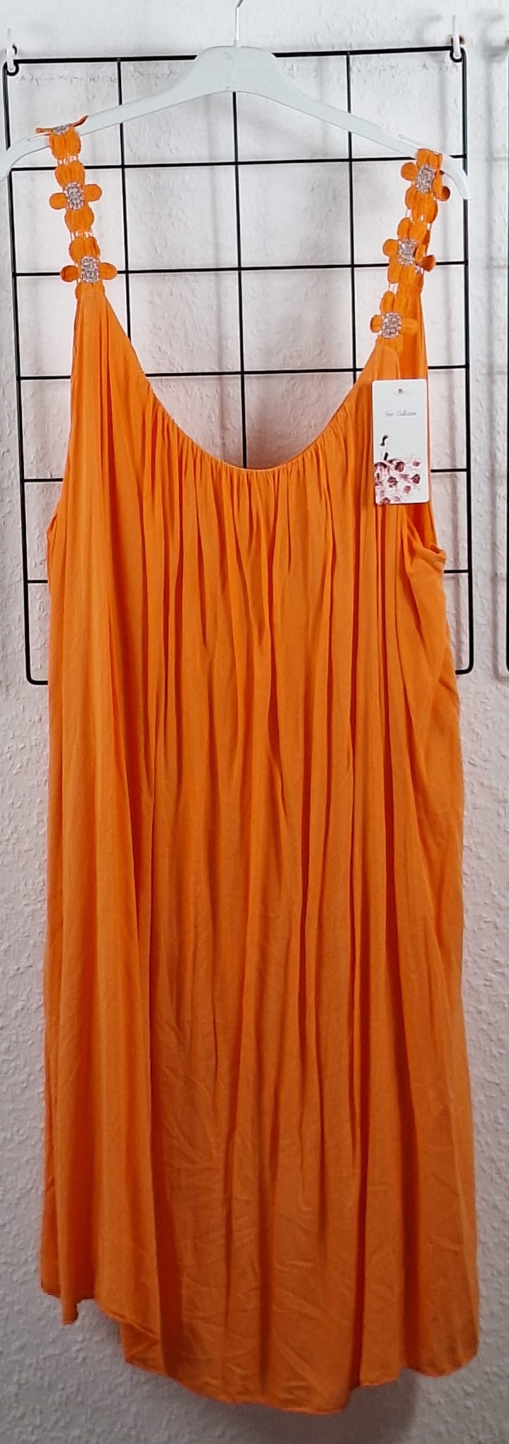 Luftiges Sommerkleid mit Blumen-Trägern – 100% Viskose – One Size (Gr. 40/42–50/52) – Farbenfroh & bequem
