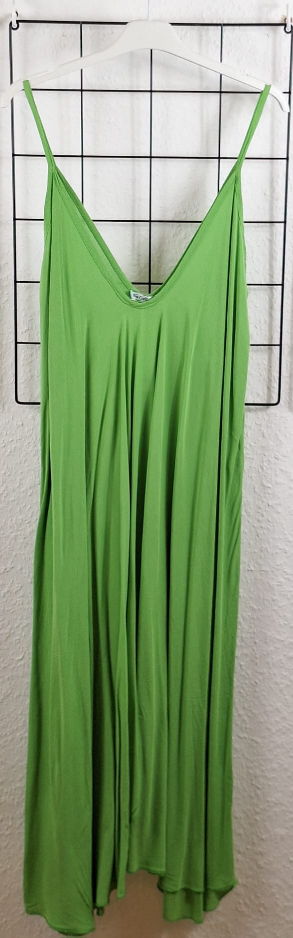 Maxikleid aus 100 % Viskose – Sommerkleid mit Spaghettiträgern | AA 38–65 cm | Länge 118 cm | Passend von Gr. 48/50 bis 54/56