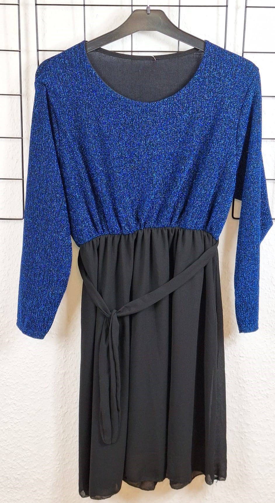 Langarm Glitzerkleid
