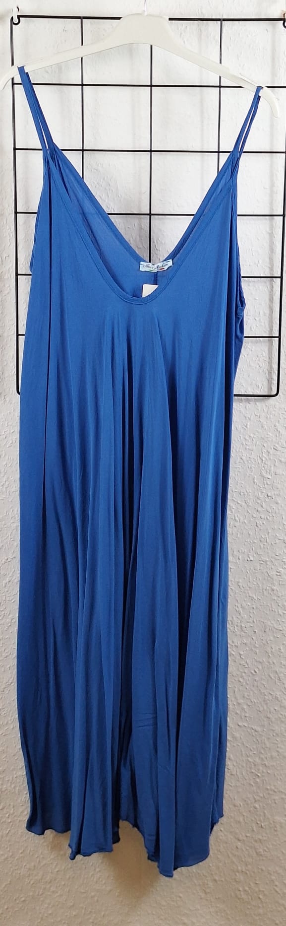 Maxikleid aus 100 % Viskose – Sommerkleid mit Spaghettiträgern | AA 38–65 cm | Länge 118 cm | Passend von Gr. 48/50 bis 54/56