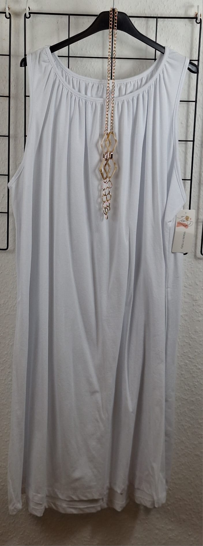 Luftiges Damen Sommerkleid in Weiß – aus Baumwolle mit Elasthan, locker geschnitten, ideal für warme Tage