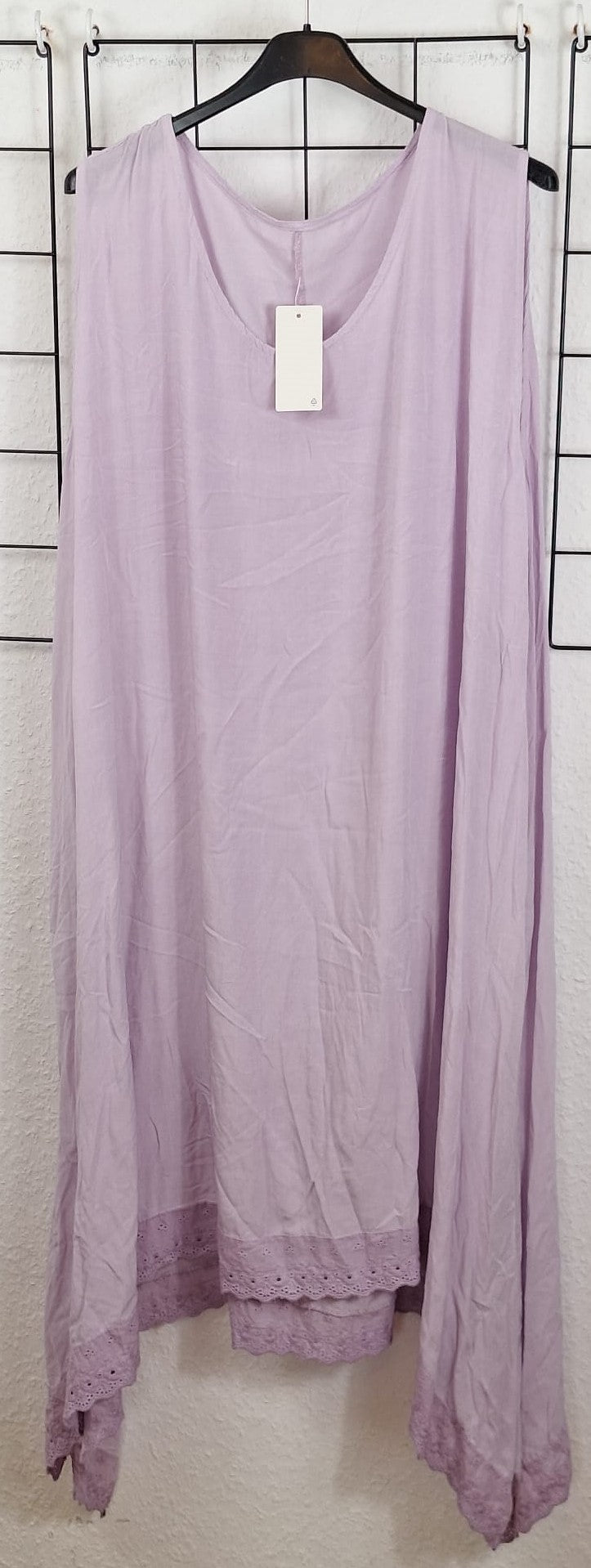 Ärmelloses Sommerkleid aus 100% Viskose in Flieder – luftiges Kleid für Damen mit lockerer Passform, ideal für heiße Tage, bequem und stilvoll