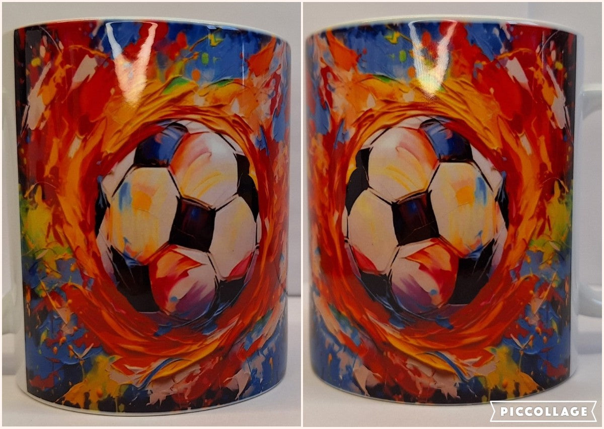 Fußball Tasse mit Motiv | 330ml Keramiktasse | Spülmaschinenfest & farbbrillant | Geschenkidee für Fußballfans
