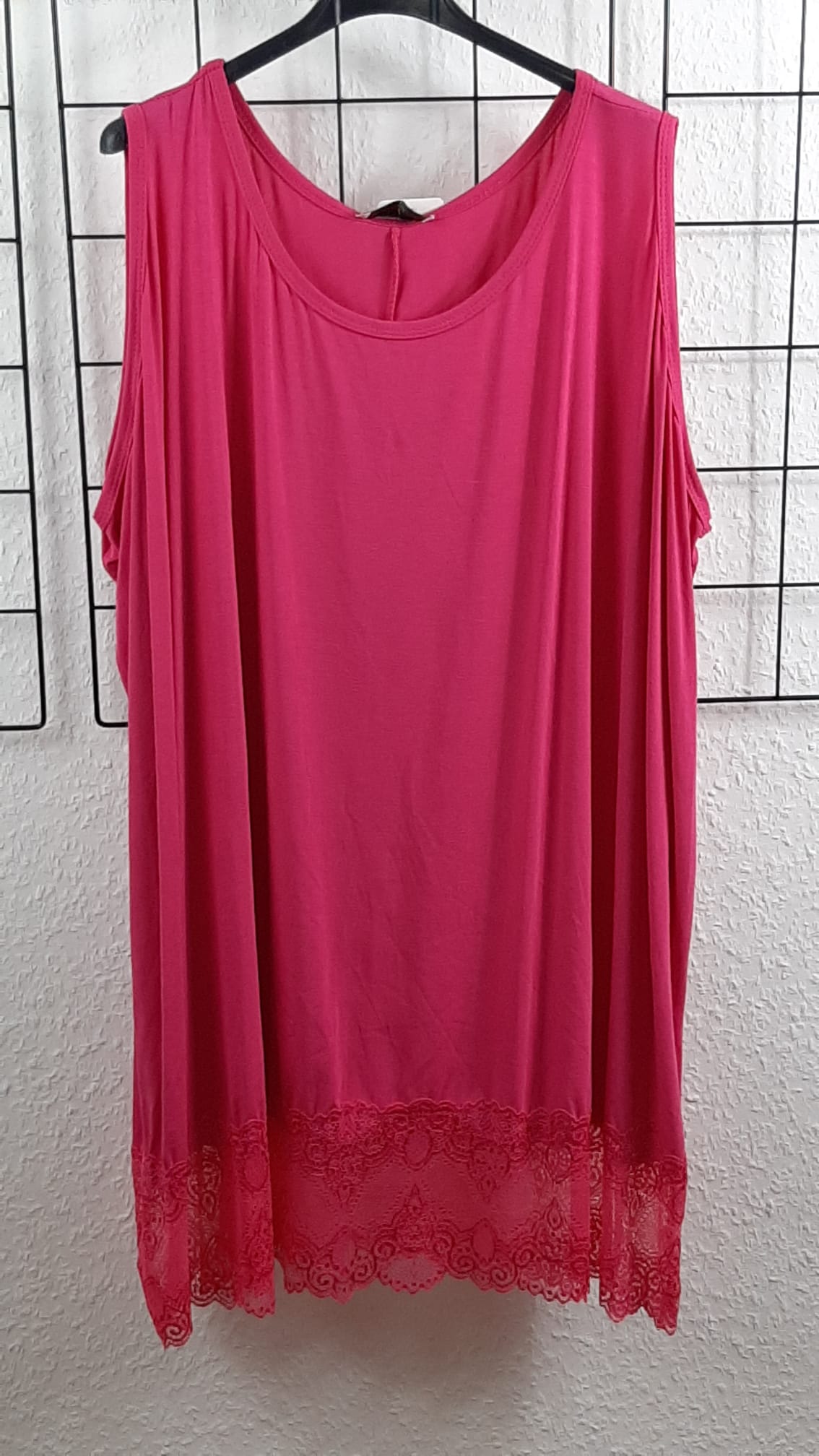 Träger Top Unifarben mit Spitze