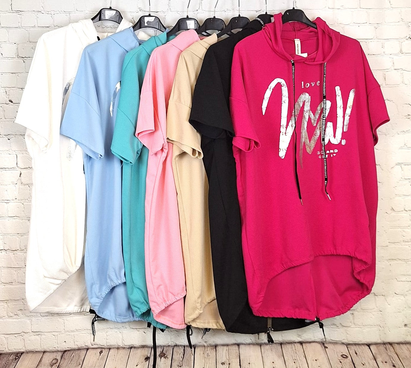 „LOVE Hoodie T-Shirt Damen große Größen 48/50–52/54 – Kapuzen-Shirt aus Baumwolle in Beige, Pink, Schwarz, Weiß, Mint, Hellblau, Rosa – Curvy Fashion“