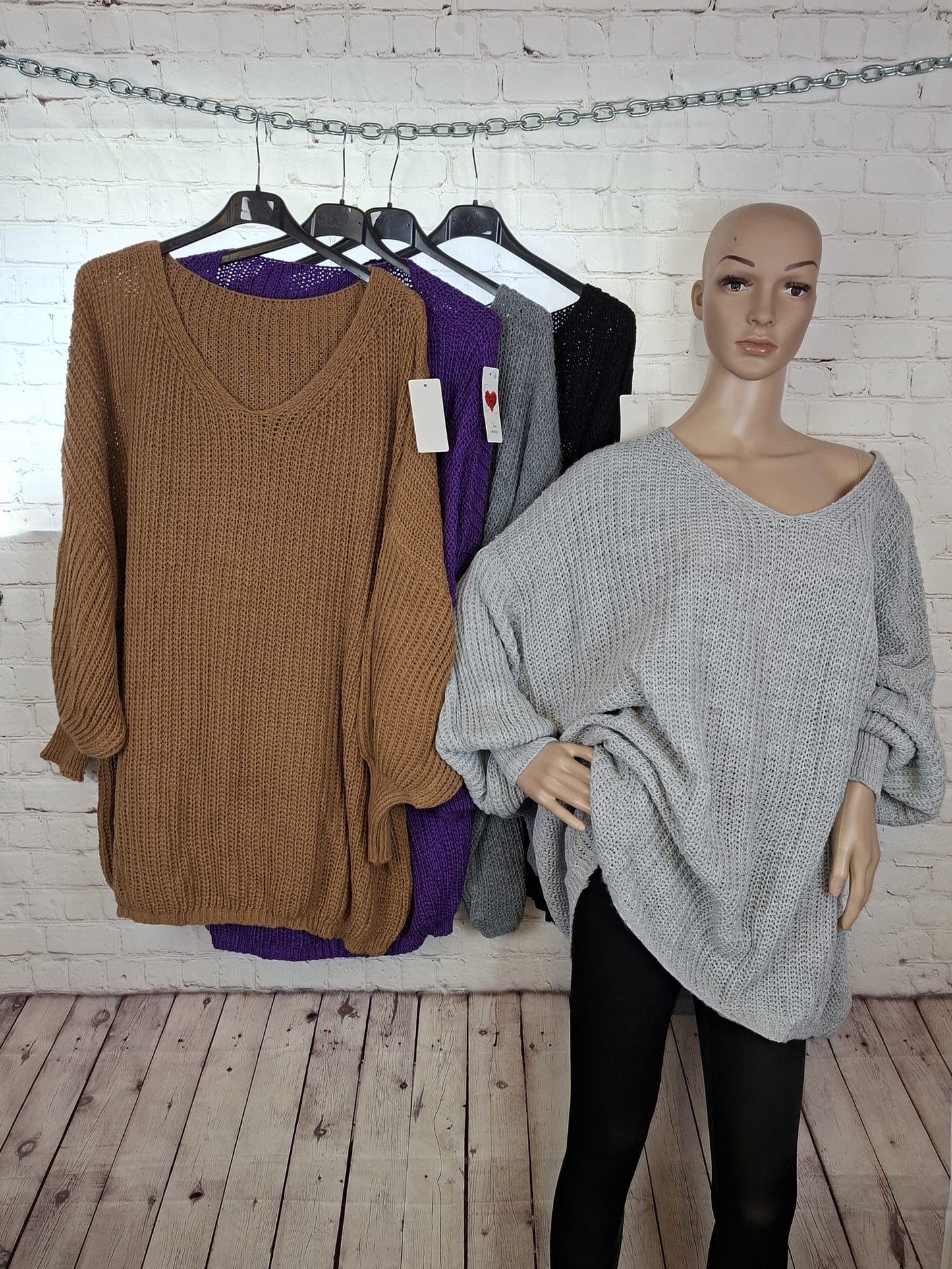 Kuscheliger Strickpullover mit V-Ausschnitt – One Size bis 54/56