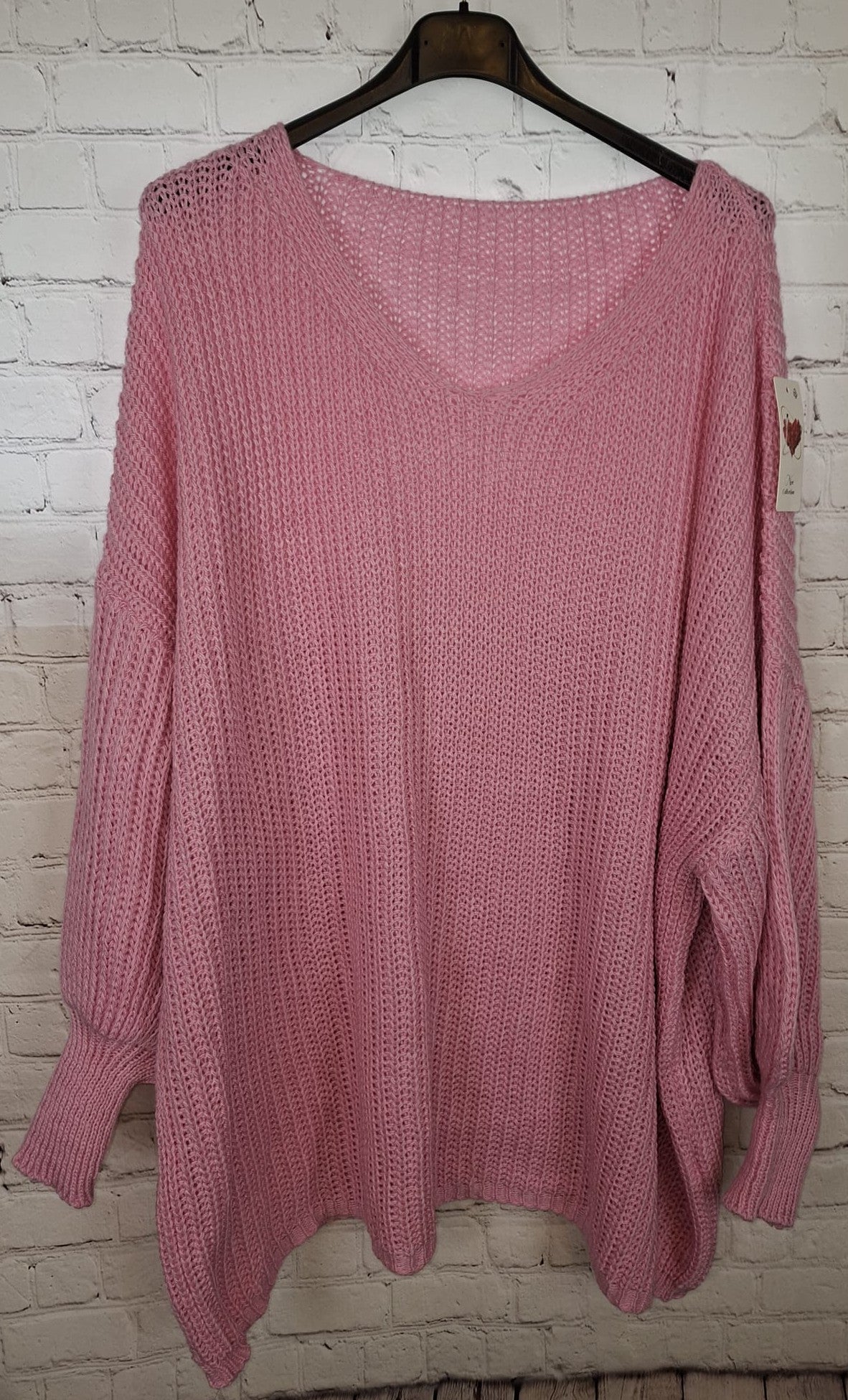 Kuscheliger Strickpullover mit V-Ausschnitt – One Size bis 54/56