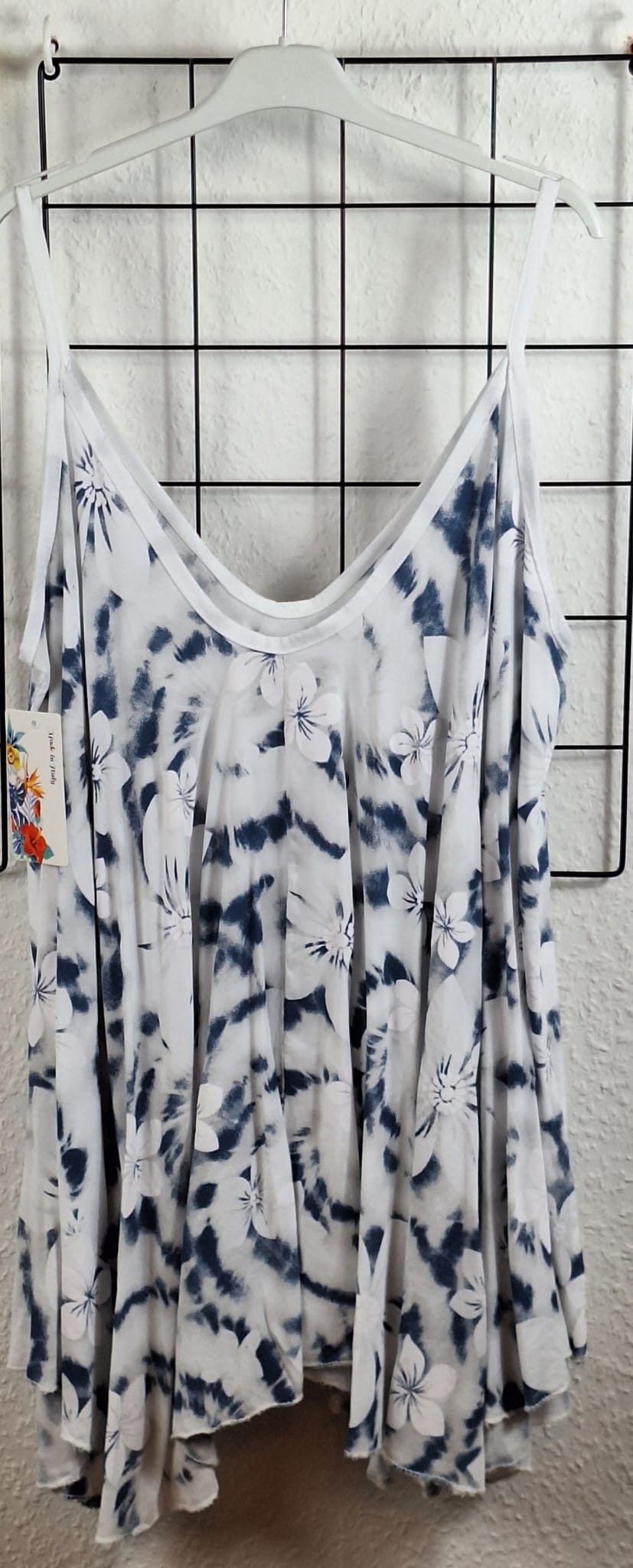 Luftiges Damen-Trägertop große Größen – Floral – Weiß, Flieder, Hellblau, Royalblau, Türkis – Bequem & Sommerlich
