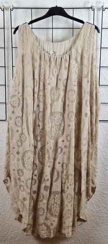 Boho-Kleid mit Stickerei in Beige – elegantes Sommerkleid für Damen, lockerer Schnitt mit V-Ausschnitt und verspielten Details, ideal für Alltag und besondere Anlässe
