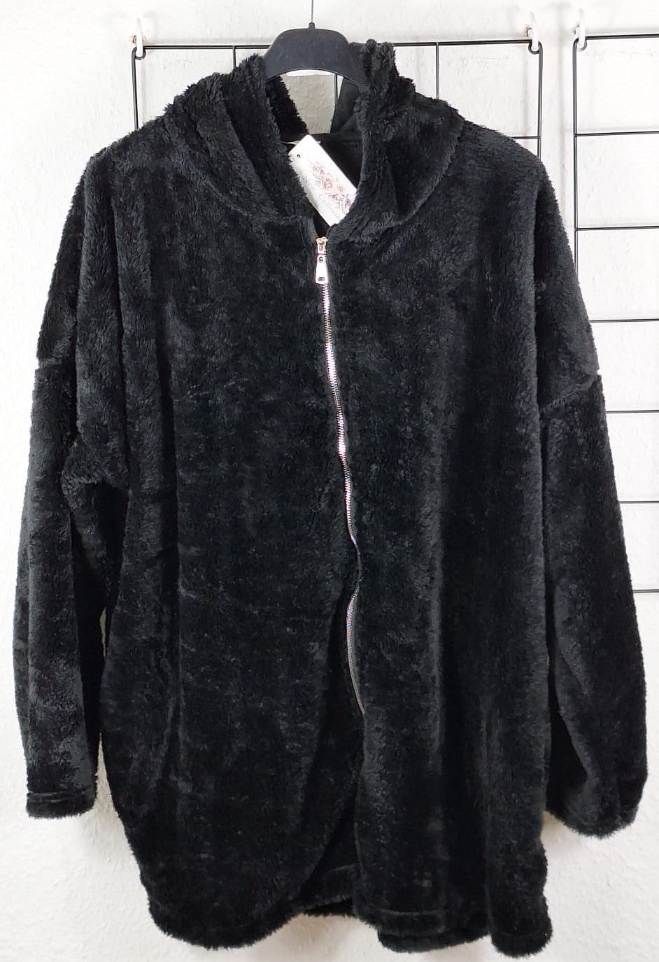 Teddyjacke mit Kapuze