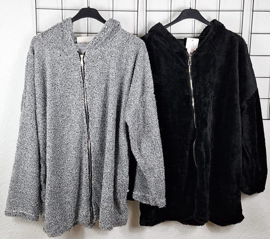Teddyjacke mit Kapuze