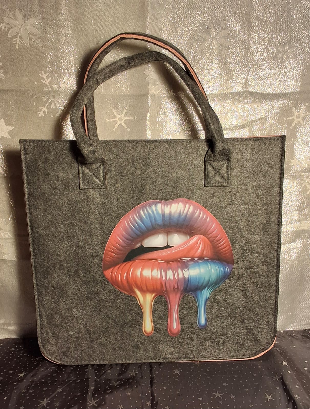 Filztasche aus Filz mit Motiv Lippen 33x17x30 cm